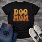 Retro dog mom shirt with groovy 70s style lettering for pet lovers